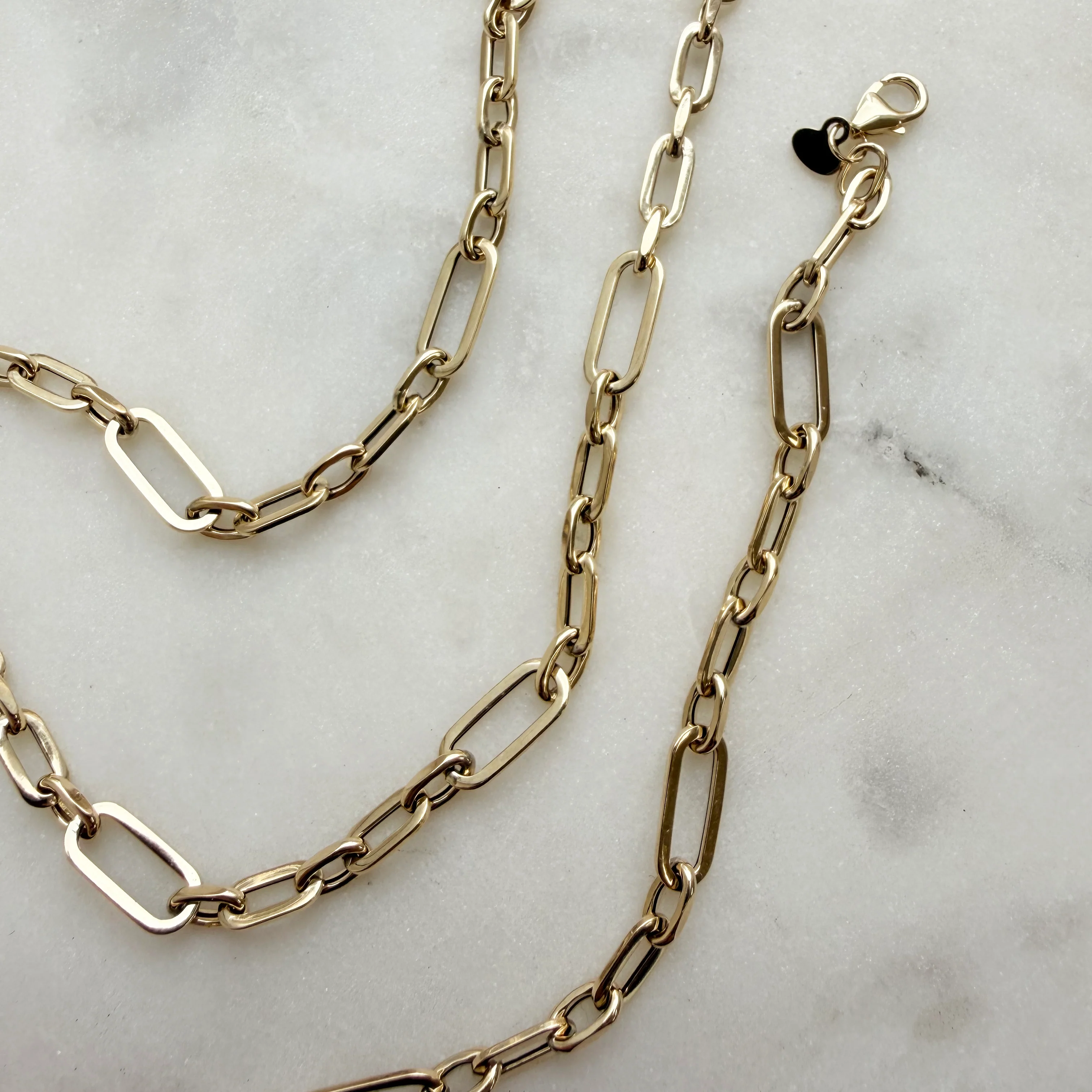 Avery Paperclip Chain Bracelet - Image 2