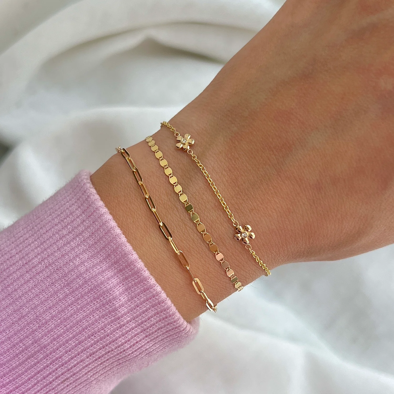 Diamond Flower Chain Bracelet - Image 4