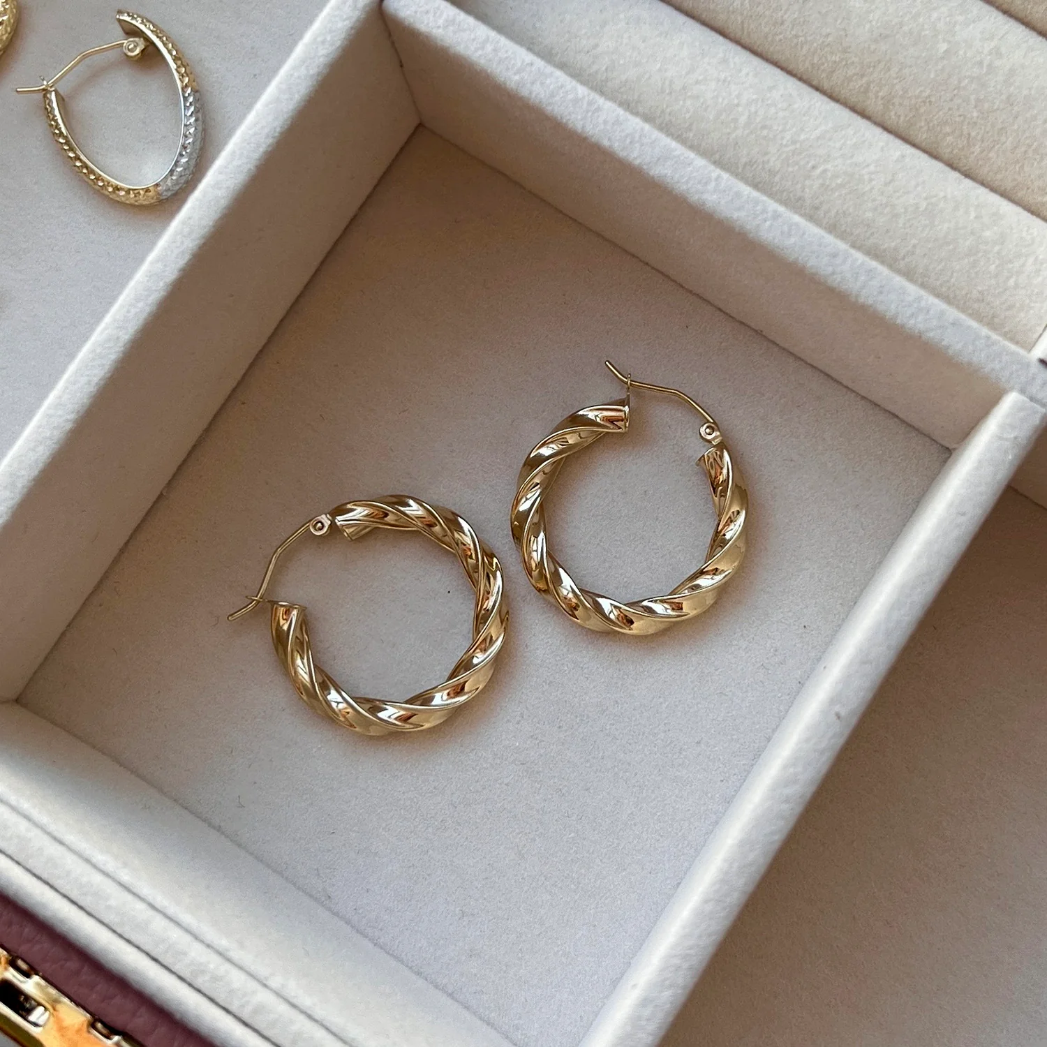 Large Twist Hoop Earrings - Image 4