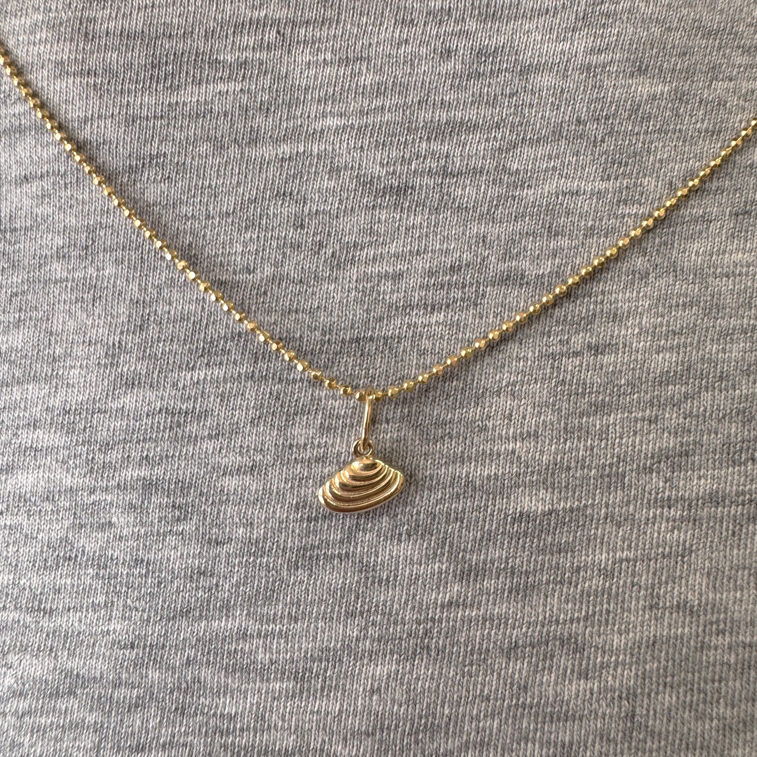 Soleil Venus Seashell Charm - Image 6