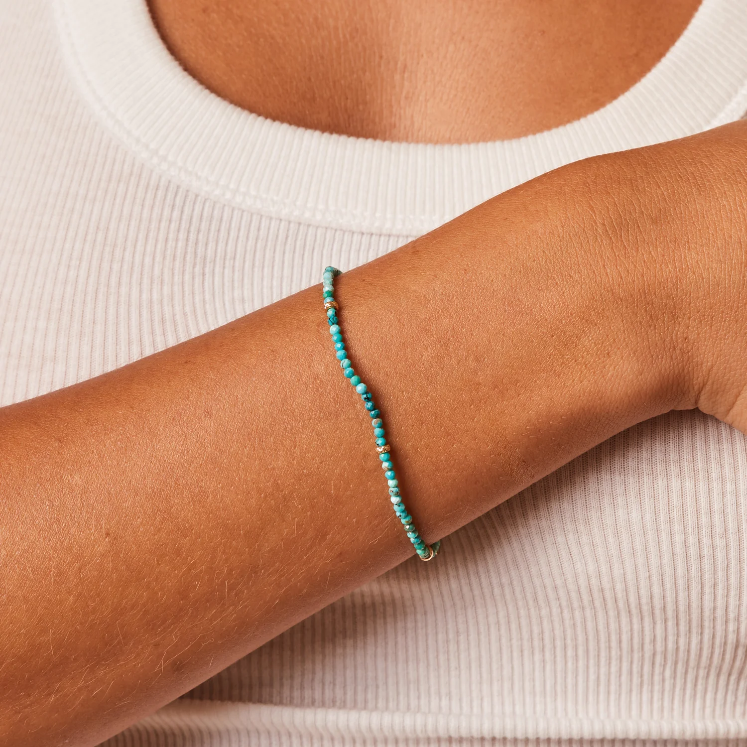 Turquoise & Faceted Gold Stretch Bead Bracelet - Image 4