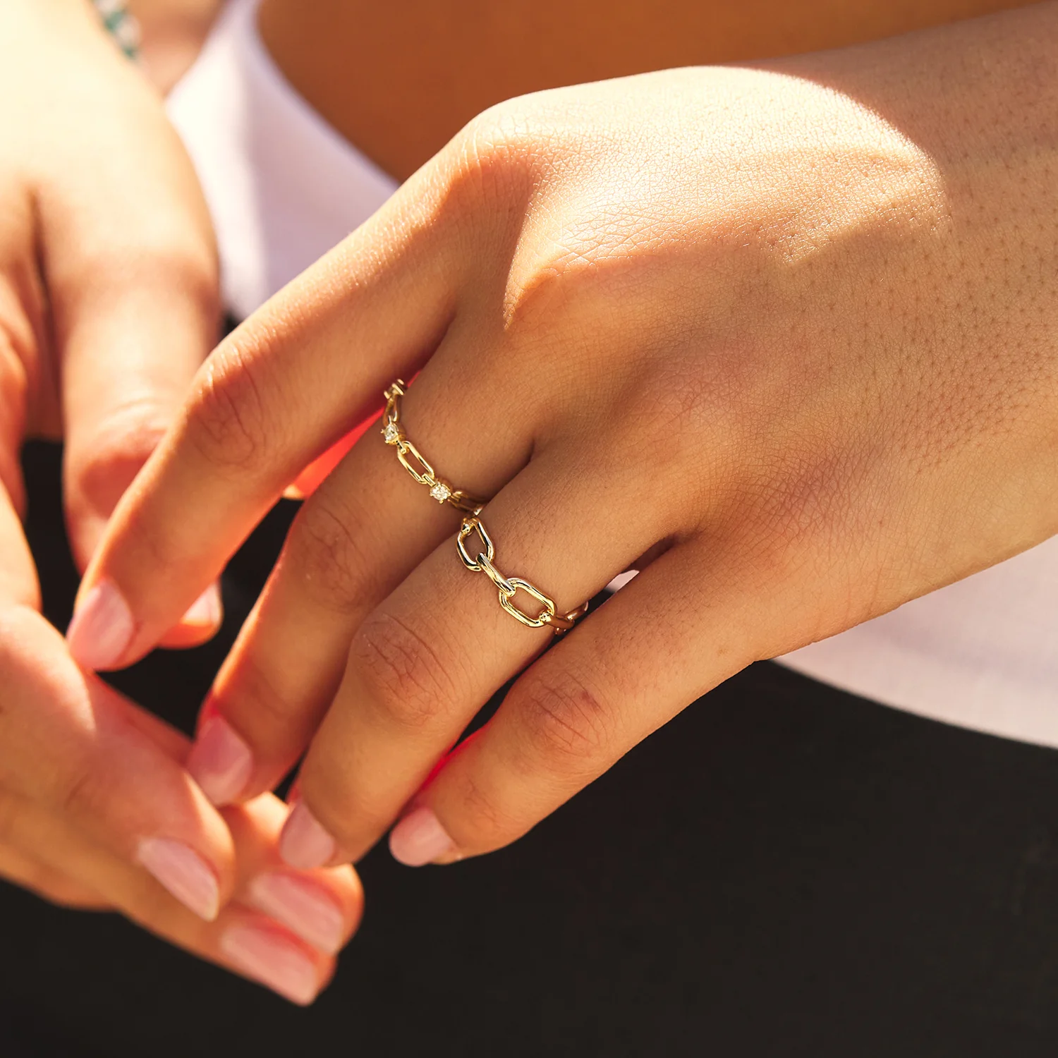 Wide Paper Clip Link Ring - Image 4